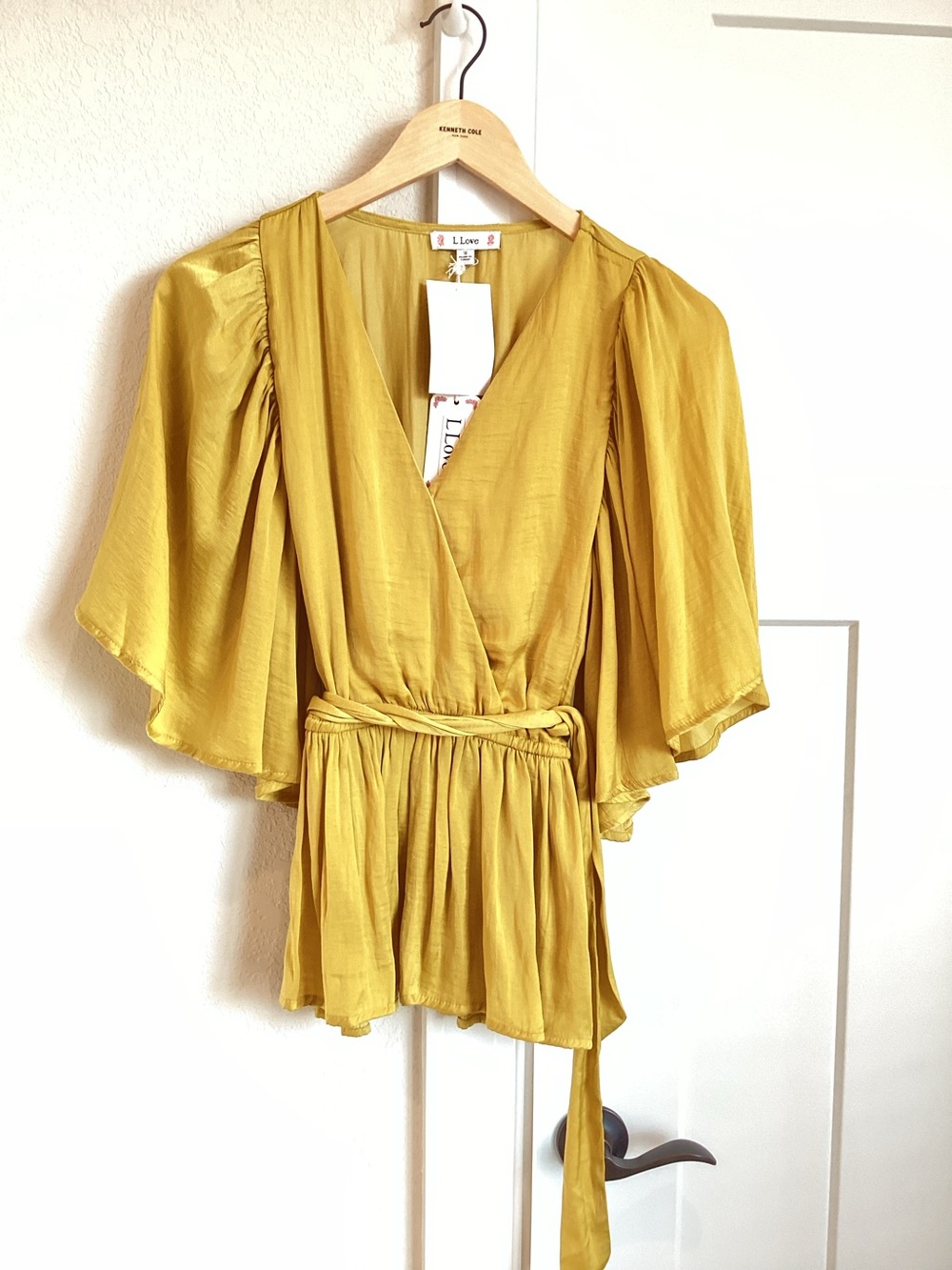 L Love Silky Short Sleeve V-Neck Blouse Tie Waist Faux Wrap New Golden Yellow - Picture 2 of 9